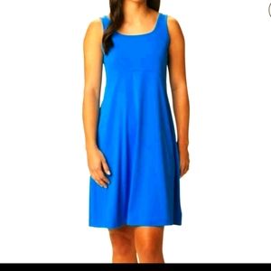 Columbia omni shield dress sz M